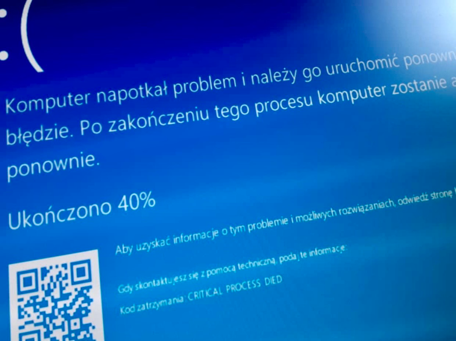 При загрузке ноутбука Ошибка "CRITICAL PROCESS DIED"